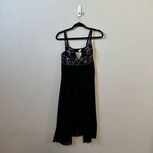 Intimate Attitudes floral mesh long lingerie top